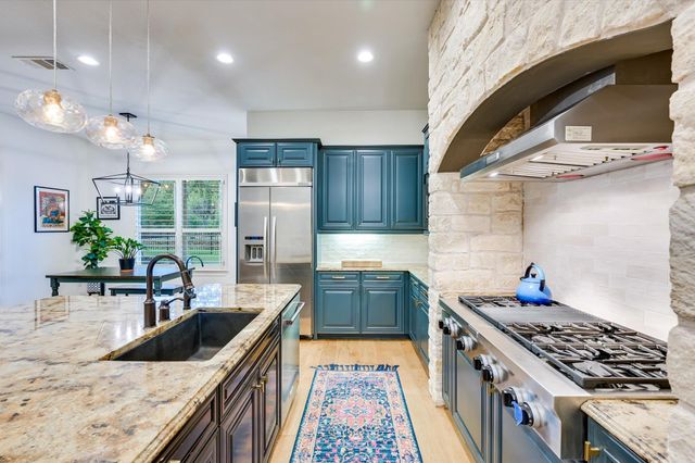 2520 Ionian CV, Austin, TX 78730