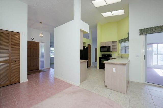 52 WYNNFIELD DRIVE, Palm Coast, FL 32164