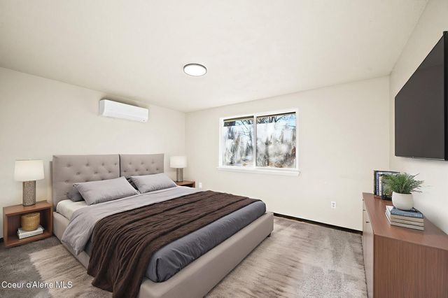 11448 W Meadowview Ln, Nine Mile, WA 99026