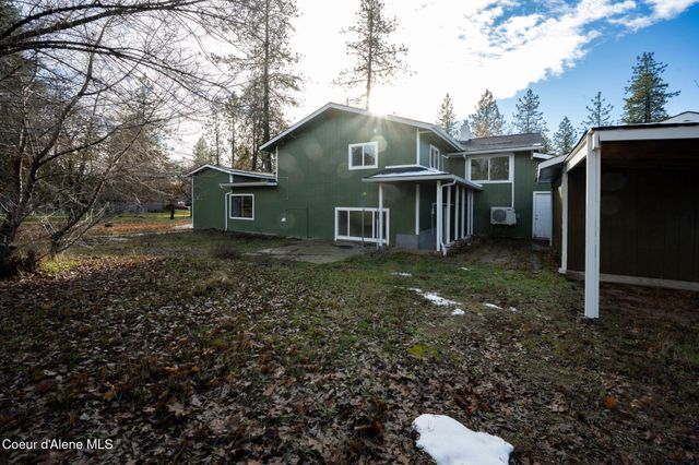 11448 W Meadowview Ln, Nine Mile, WA 99026