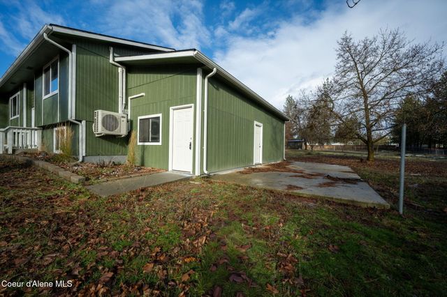 11448 W Meadowview Ln, Nine Mile, WA 99026
