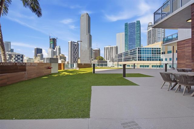 350 S Miami Ave 1903, Miami, FL 33130