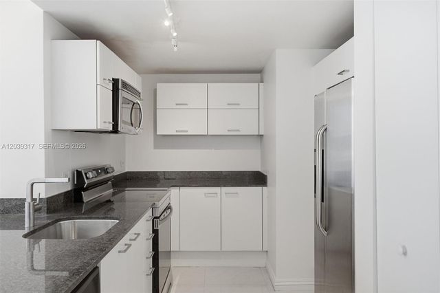 350 S Miami Ave 1903, Miami, FL 33130