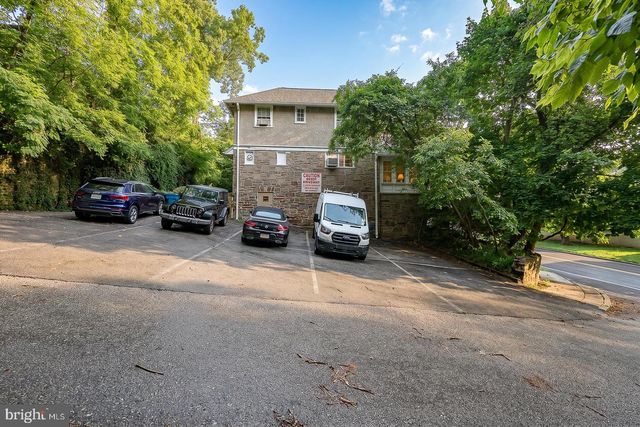 40 ROCK HILL RD, Bala Cynwyd, PA 19004