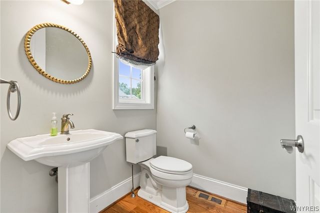 294 North Rockingham, Amherst, NY 14228