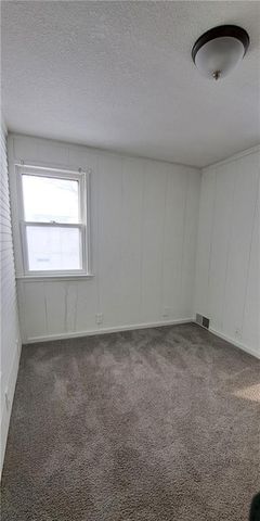 547 S EVANSTON Avenue, Independence, MO 64053