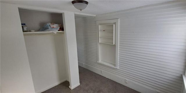 547 S EVANSTON Avenue, Independence, MO 64053