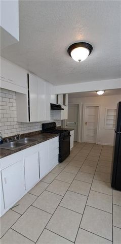 547 S EVANSTON Avenue, Independence, MO 64053