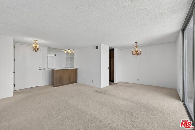100 S Doheny Drive 719, Los Angeles, CA 90048