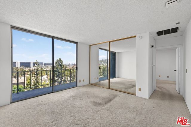 100 S Doheny Drive 719, Los Angeles, CA 90048