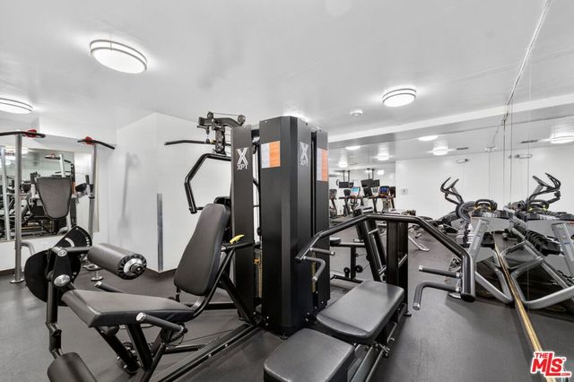 100 S Doheny Drive 719, Los Angeles, CA 90048