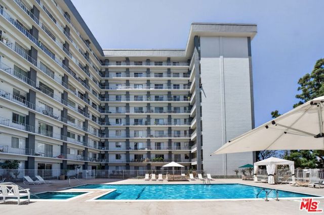 100 S Doheny Drive 719, Los Angeles, CA 90048