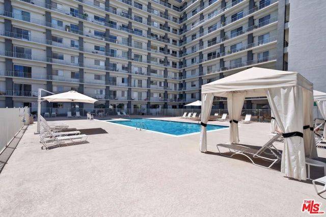 100 S Doheny Drive 719, Los Angeles, CA 90048
