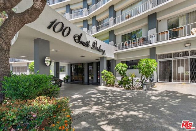 100 S Doheny Drive 719, Los Angeles, CA 90048