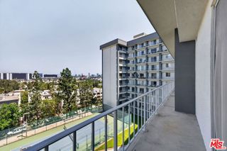 100 S Doheny Drive 719, Los Angeles, CA 90048