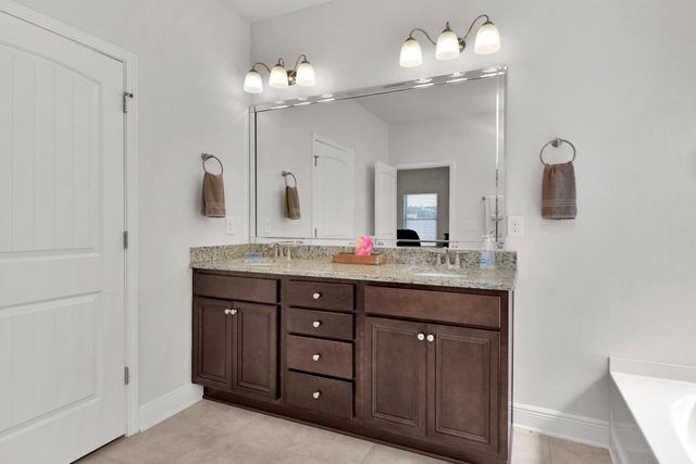 1729 Waterford Sound Boulevard, Gulf Breeze, FL 32563