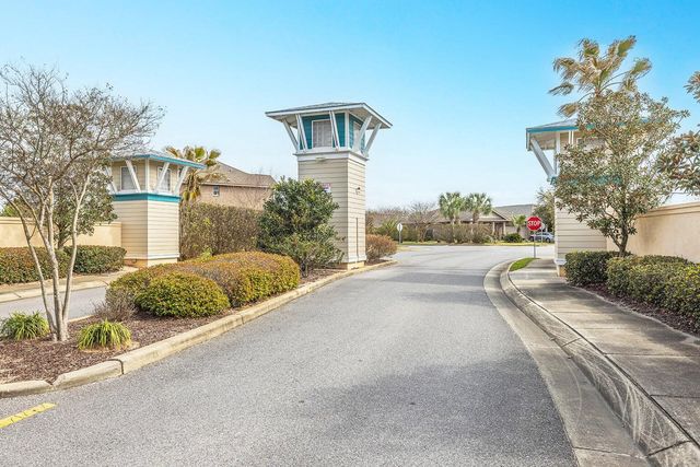 1729 Waterford Sound Boulevard, Gulf Breeze, FL 32563
