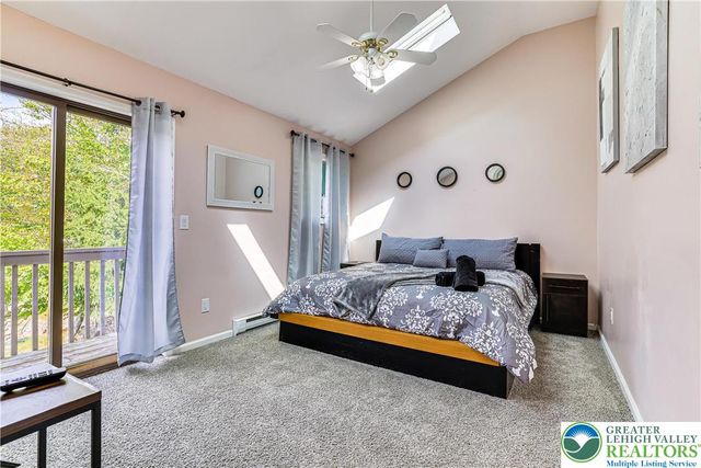 7901 Sleepy Hollow Drive, Coolbaugh Twp, PA 18466