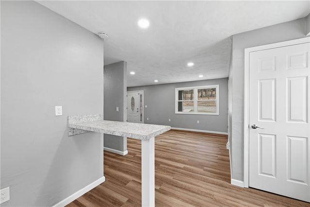 667 Memorial Dr, Plum Boro, PA 15068