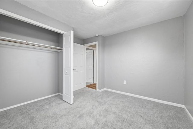 667 Memorial Dr, Plum Boro, PA 15068