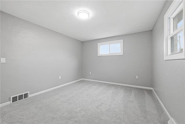 667 Memorial Dr, Plum Boro, PA 15068