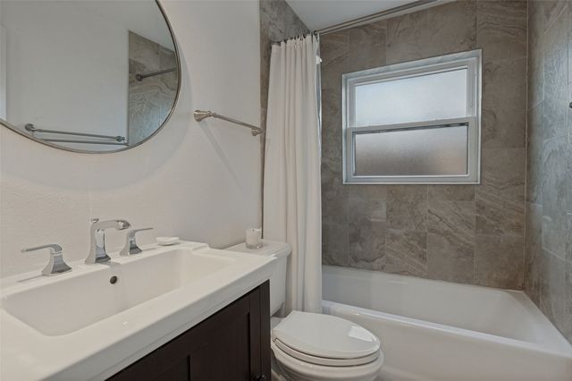 3811 Eaton Drive, Dallas, TX 75220