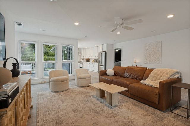 3811 Eaton Drive, Dallas, TX 75220