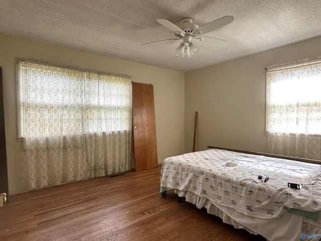1204 8th Street SW, Decatur, AL 35601