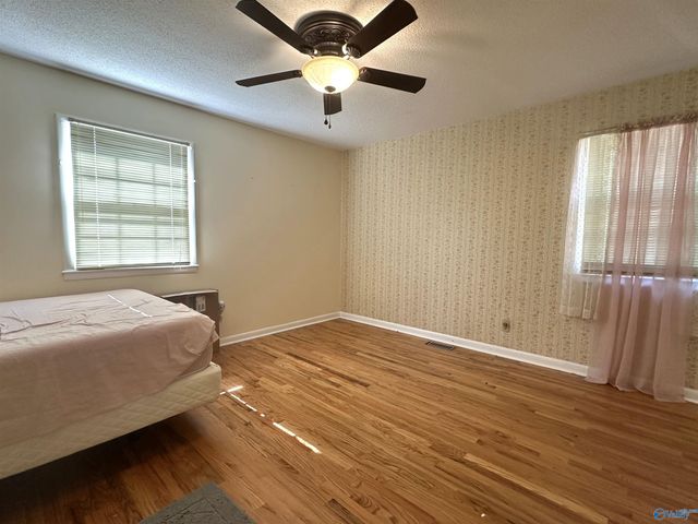 1204 8th Street SW, Decatur, AL 35601