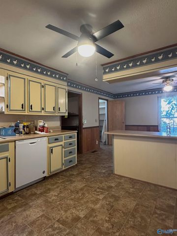 1204 8th Street SW, Decatur, AL 35601