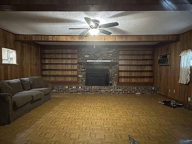 1204 8th Street SW, Decatur, AL 35601