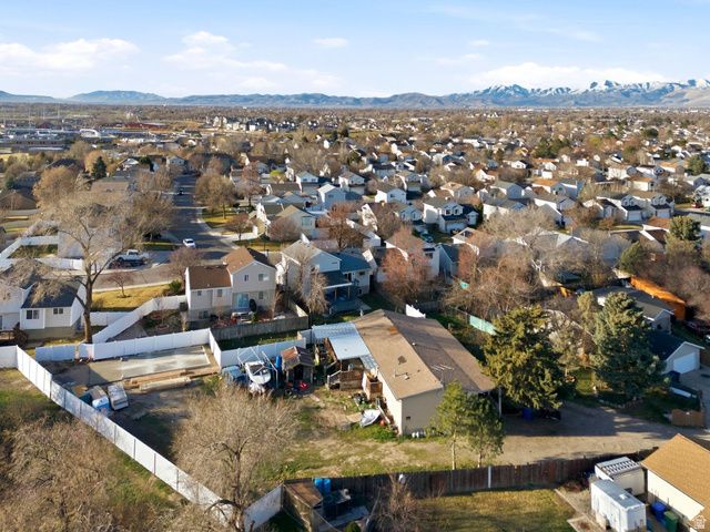 7151 S 1115 CIR, West Jordan, UT 84084