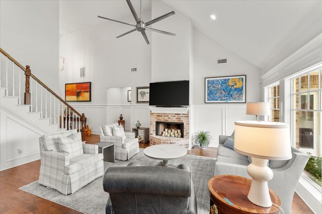 254 Saint Andrews Drive E, Mabank, TX 75156