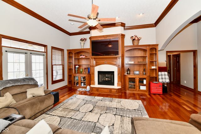 4498 Hickory Grove Boulevard, Greenwood, IN 46143