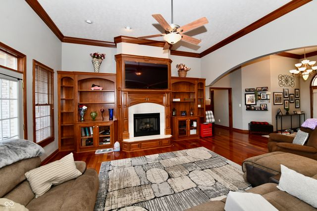 4498 Hickory Grove Boulevard, Greenwood, IN 46143