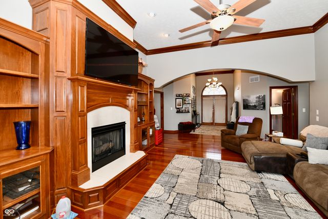 4498 Hickory Grove Boulevard, Greenwood, IN 46143