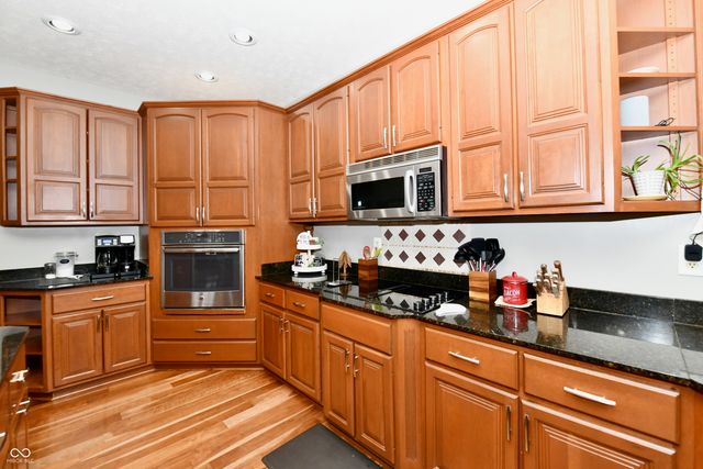 4498 Hickory Grove Boulevard, Greenwood, IN 46143