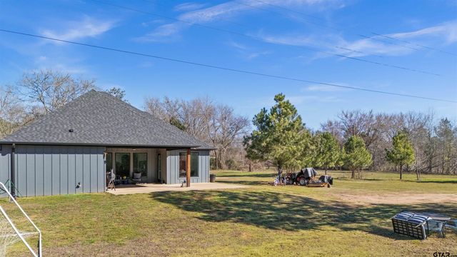 2434 County Road 3114, Jacksonville, TX 75766
