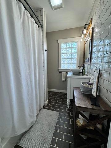 68 Fisher Street, Rossville, GA 30741