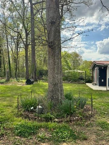 68 Fisher Street, Rossville, GA 30741