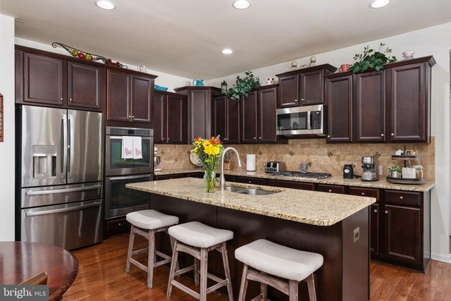 63 WAGONEERS LN, Stafford, VA 22554