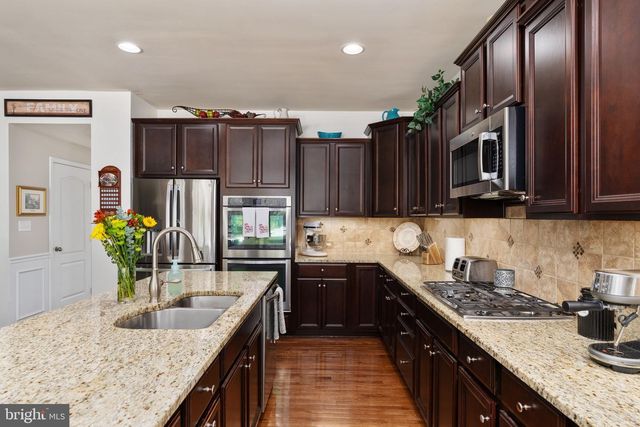 63 WAGONEERS LN, Stafford, VA 22554