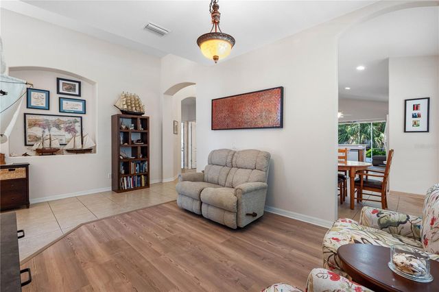 5335 CLOVER MIST DRIVE, Apollo Beach, FL 33572