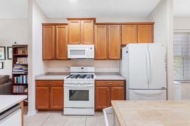 5335 CLOVER MIST DRIVE, Apollo Beach, FL 33572