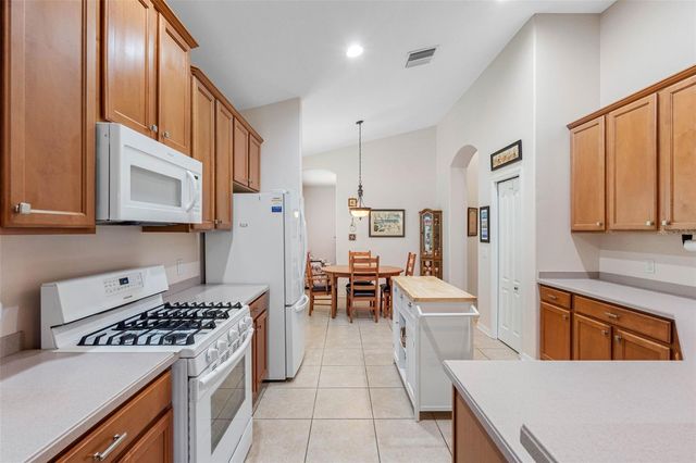 5335 CLOVER MIST DRIVE, Apollo Beach, FL 33572