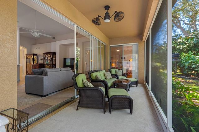 5335 CLOVER MIST DRIVE, Apollo Beach, FL 33572