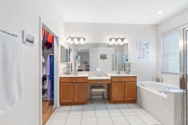 5335 CLOVER MIST DRIVE, Apollo Beach, FL 33572