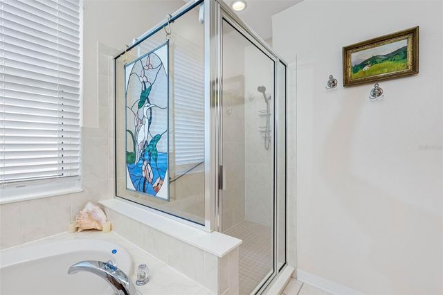 5335 CLOVER MIST DRIVE, Apollo Beach, FL 33572