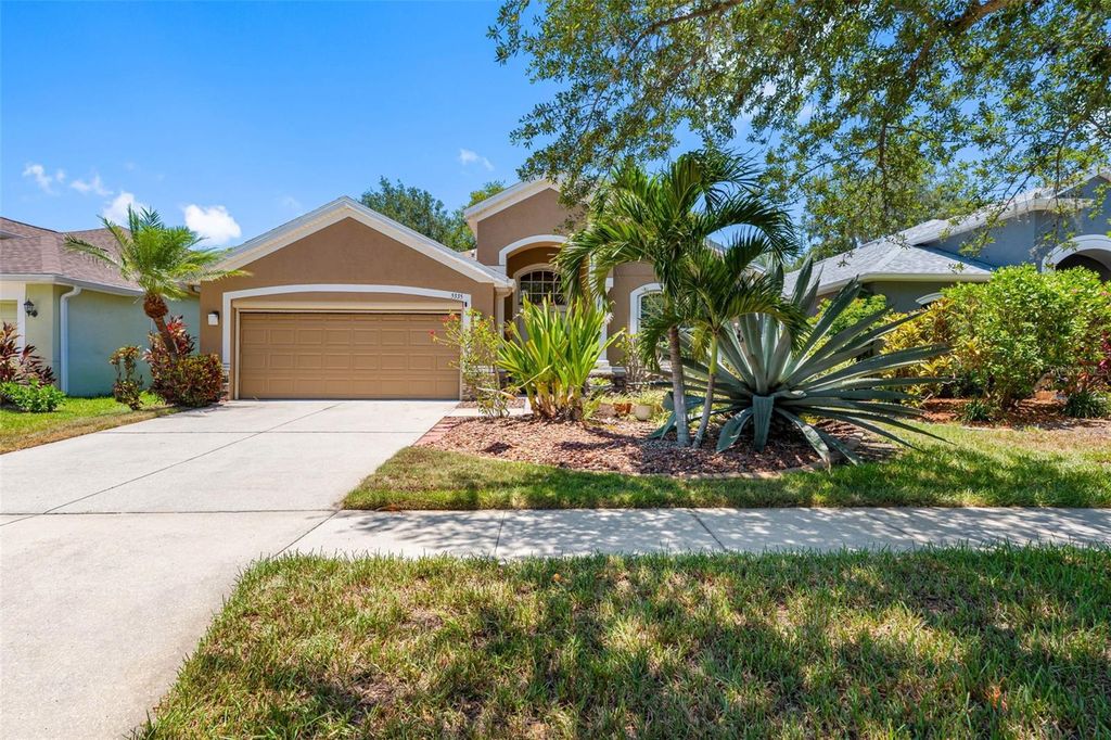 5335 CLOVER MIST DRIVE, Apollo Beach, FL 33572