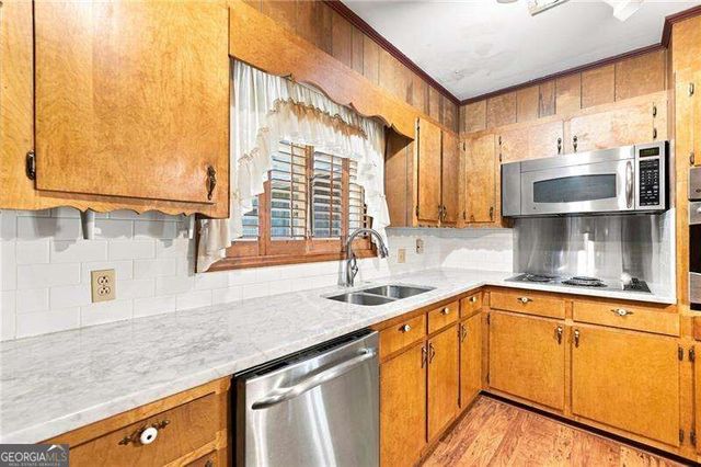 327 Green Drive, Canton, GA 30114